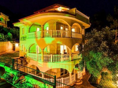 Villa Lakestone 2